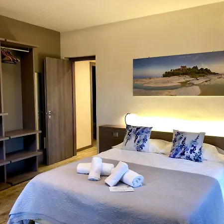International Rooms & Apartments Sirmione Exterior photo